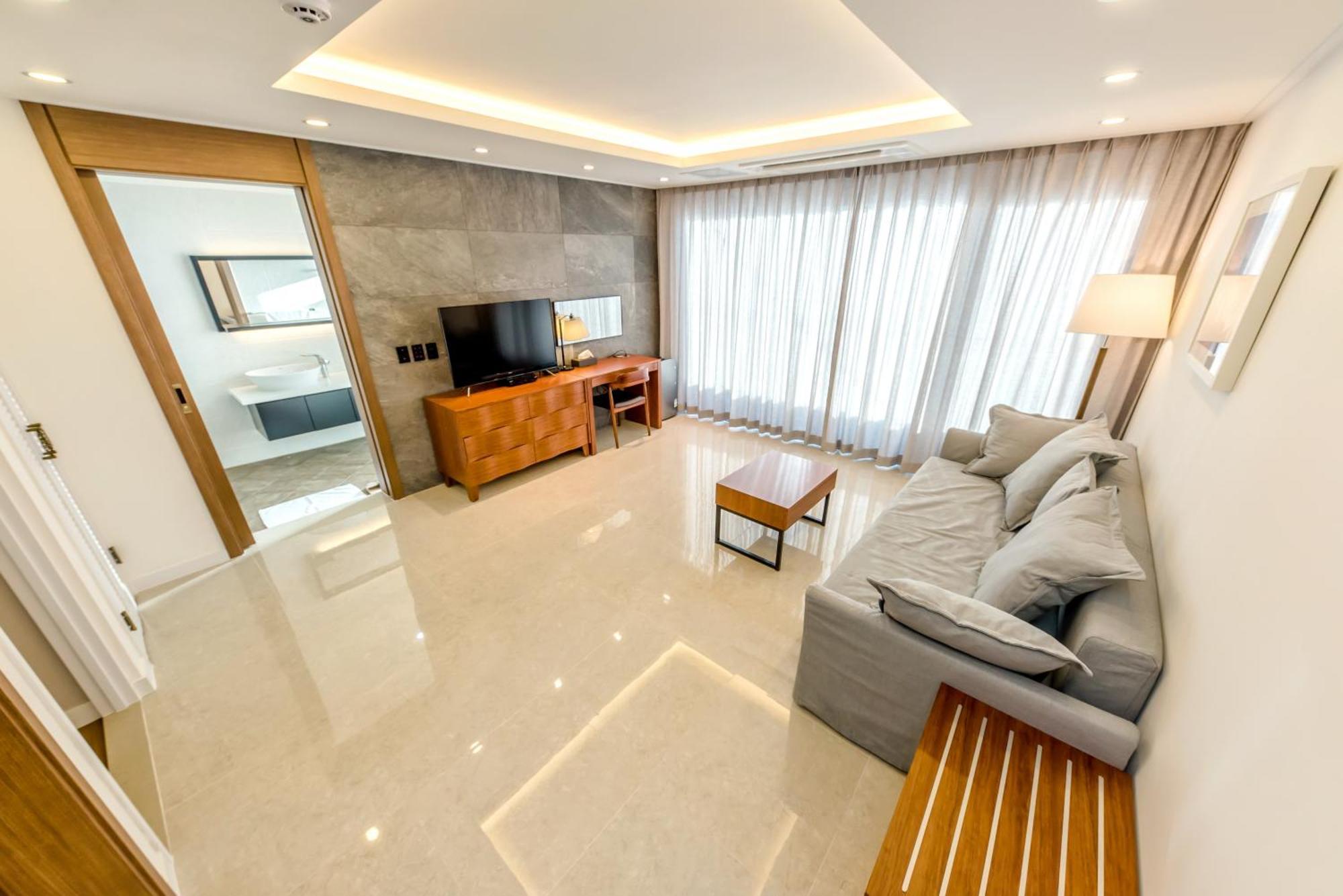 Arts Spa&Poolvilla Csedzsu Kültér fotó