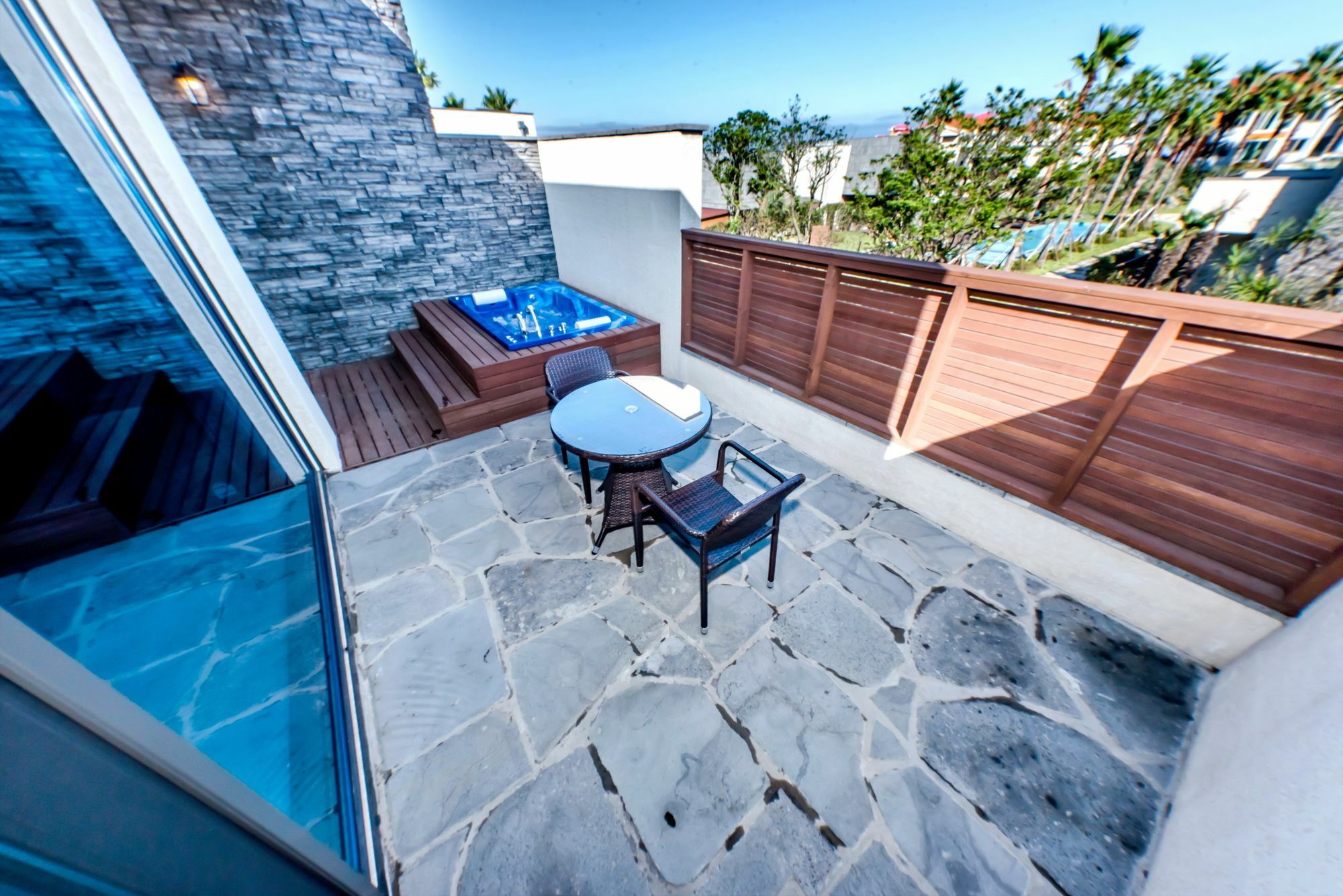 Arts Spa&Poolvilla Csedzsu Kültér fotó