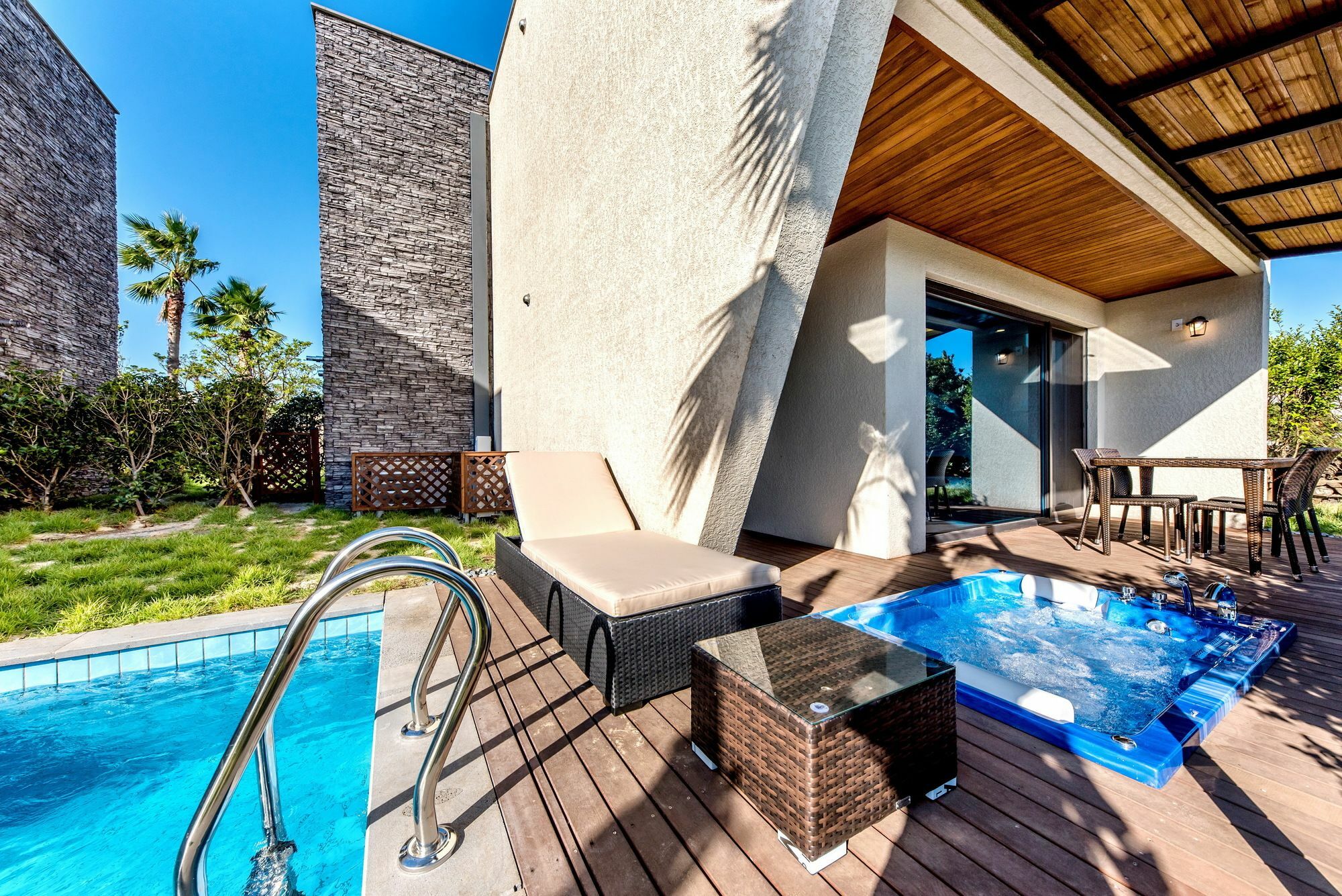 Arts Spa&Poolvilla Csedzsu Kültér fotó